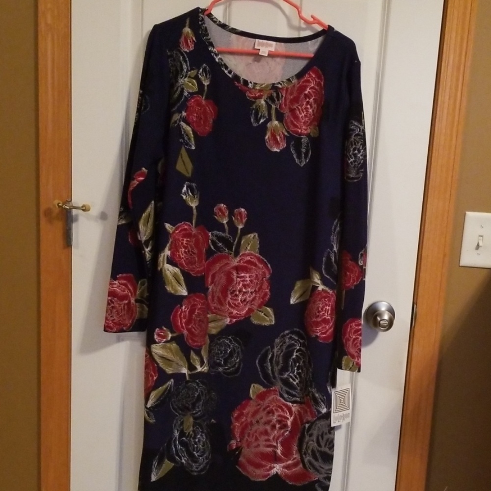 NWT 3XL Elegant Lularoe Debbie floral
